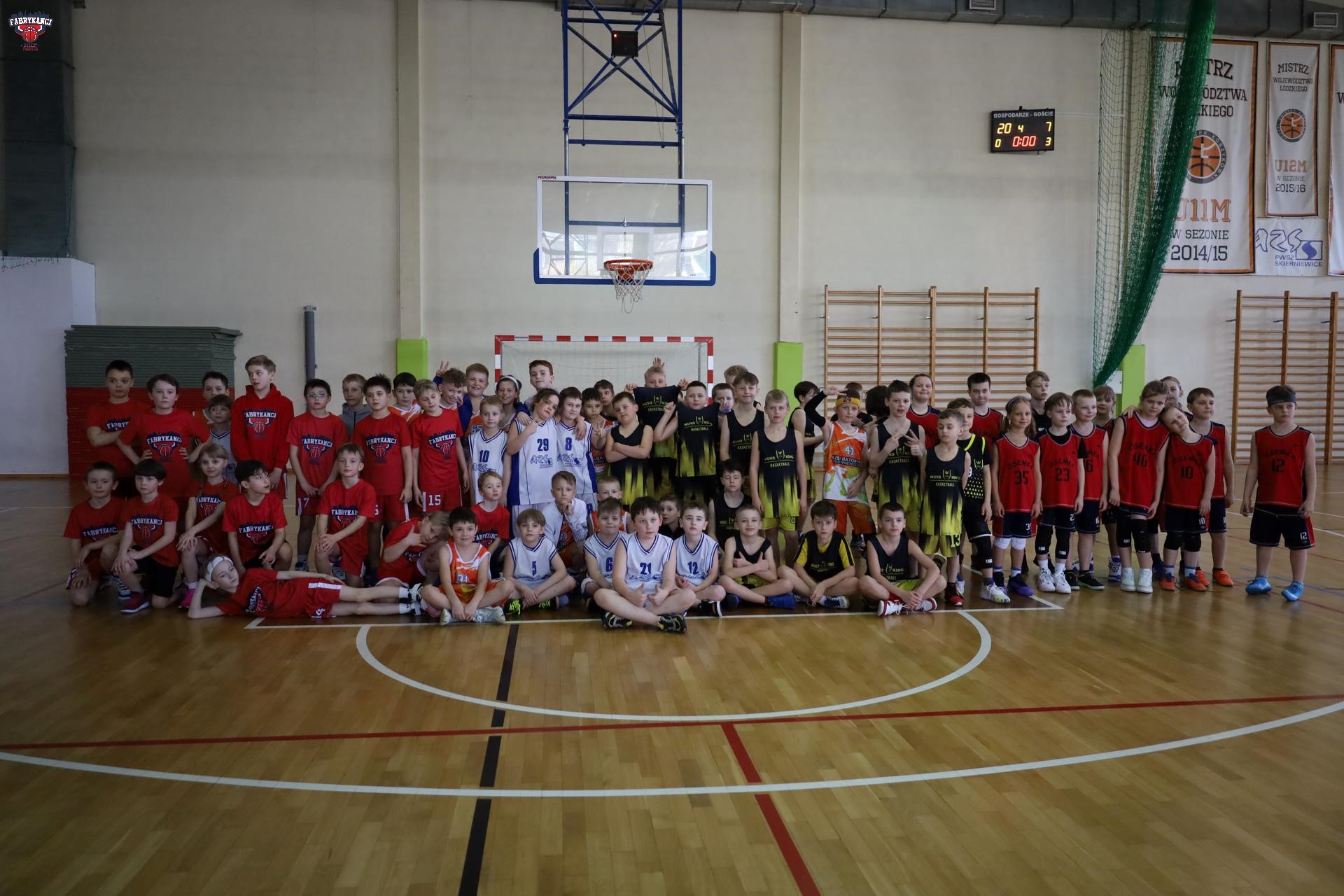 Turniej U10 w Skierniewicach